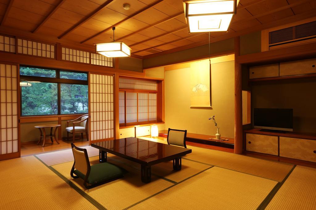 Hotel Mikiya Toyooka  Esterno foto